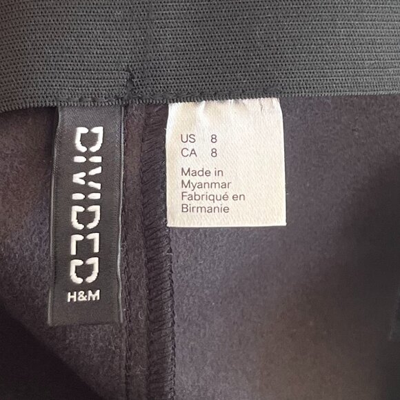 H&M Divided NWOT Patent Leather Leggings - Picture 4 of 5